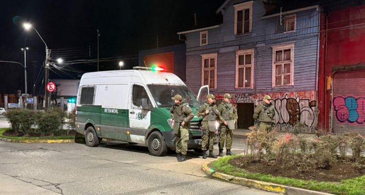 Carabineros desplegados en barrio bohemio de Osorno