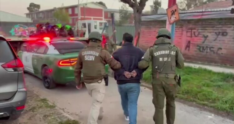 Carabineros detuvo a hombre en San Bernardo