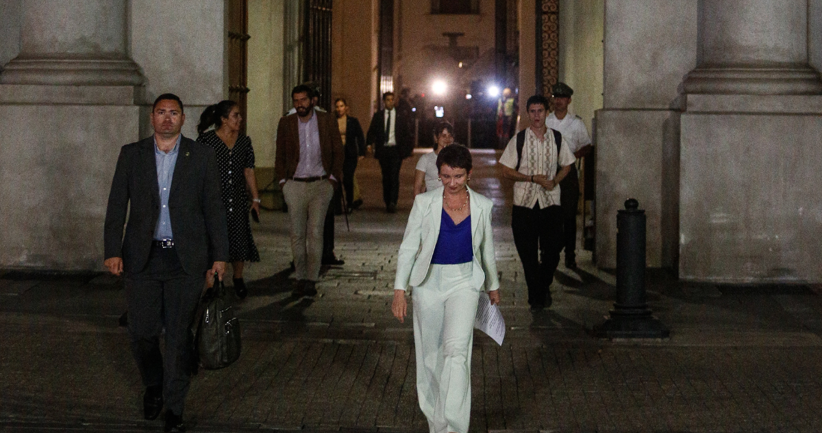 Carolina Tohá renuncia a La Moneda para iniciar precandidatura presidencial