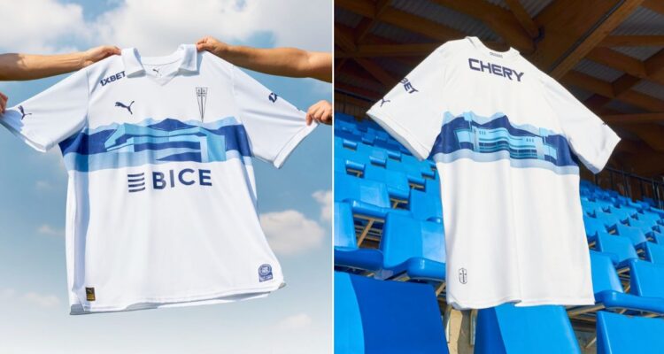 Católica camiseta Claro Arena