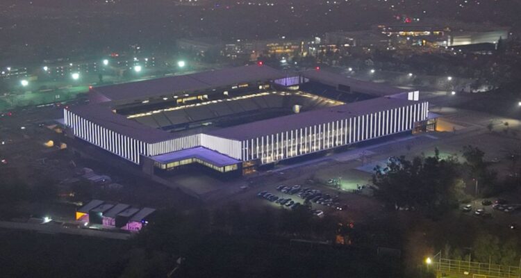 Católica Claro Arena