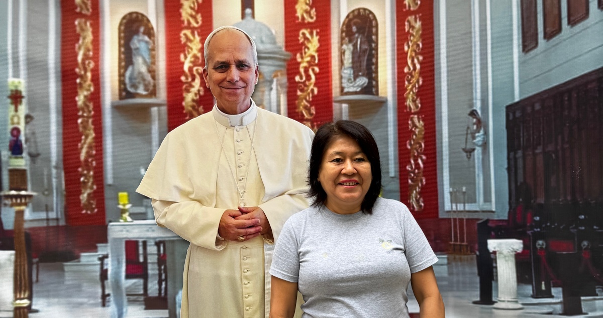 BioBioChile en tierra papal: los "secretos" y la venta de "humo blanco" que dejó León XIV en Chiclayo
