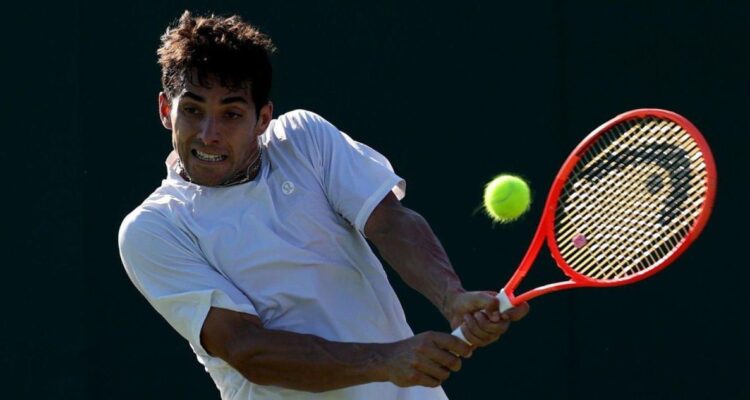 Cristian Garin no alcanzó a completar su duelo de segunda ronda en Wimbledon.