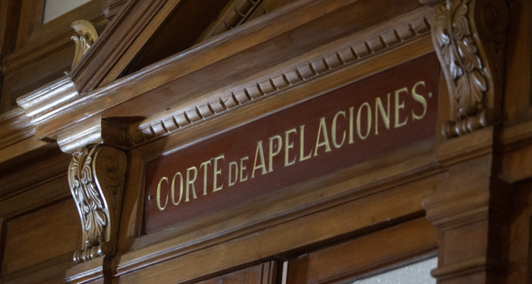 Condenan a conservador de bienes raíces a pagar $335 millones por eliminar inscripción de dominio