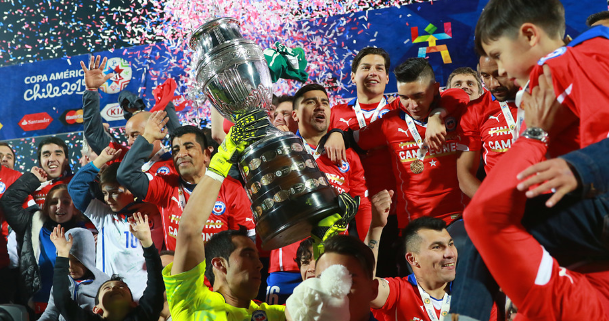 “Lástima que no estemos todo”: cracks de La Roja se reúnen a recordar 10 años de la Copa América 2025