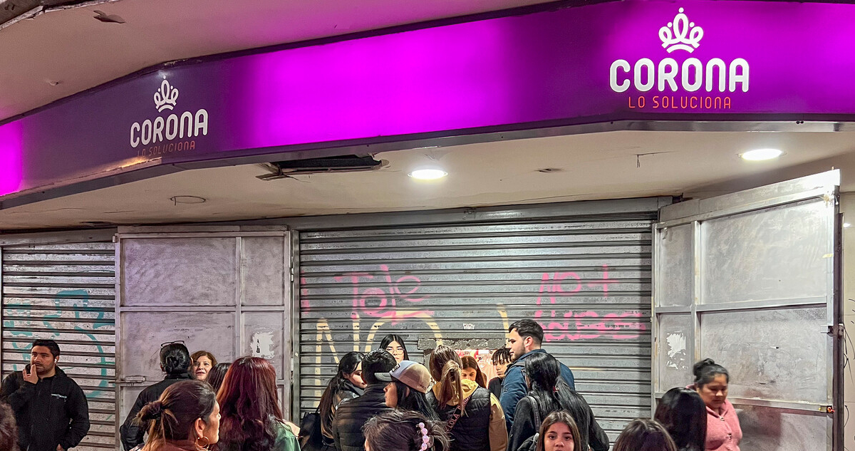 Trabajadores de Corona emplazan al Gobierno para pronunciarse por el cierre de multitienda