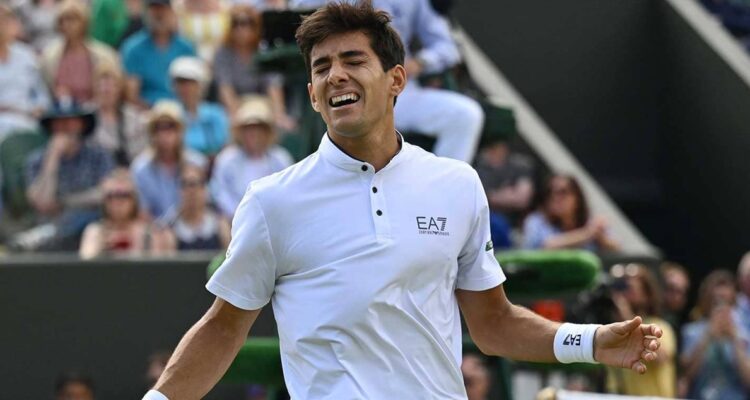 Cristian Garin debutó con victoria en Wimbledon 2025.