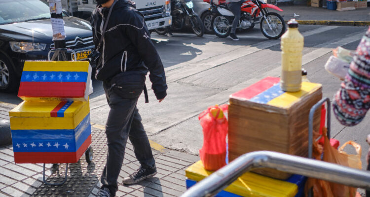 El desempleo extranjero en Chile anota una subida en el trimestre marzo – mayo según el INE