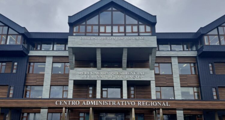 Destitución de funcionarios tras sumarios por mal uso de licencias medicas