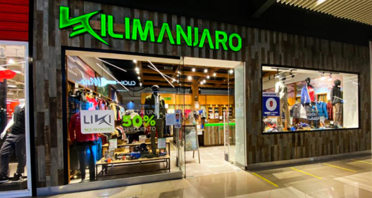 Roban tienda deportiva en centro comercial de Chicureo: avalúo alcanza los $25 millones