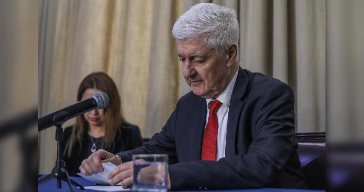 “Yo no quería irme”: director del SII sincera que se “despreocupó” por polémica de contribuciones