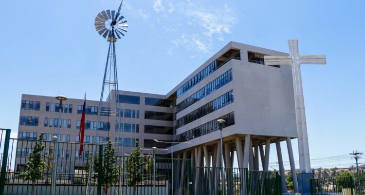 Directora jurídica de Villa Alemana renuncia tras ser acusada de llevar causas ligadas a drogas