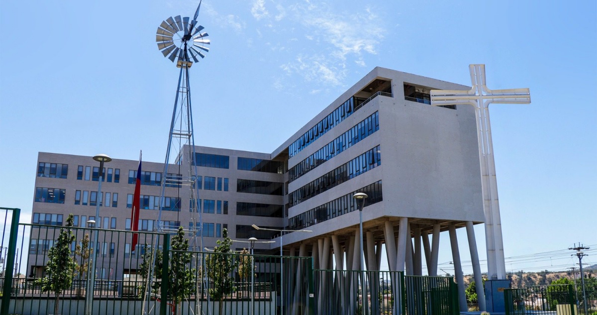Directora jurídica de Villa Alemana renuncia tras ser acusada de llevar causas ligadas a drogas