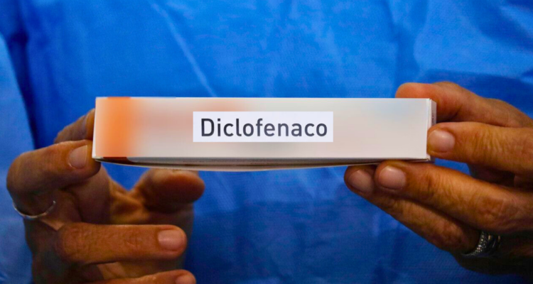 ISP emite alerta para retirar del mercado diclofenaco gel de laboratorio chino