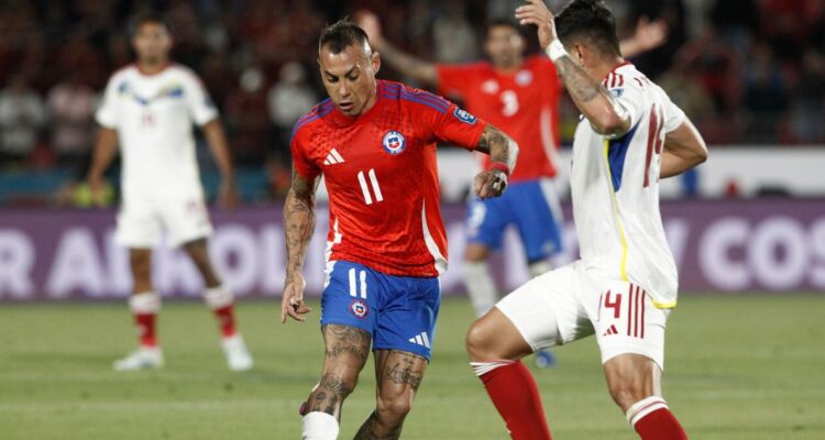 Eduardo Vargas desmintió rumores sobre su no arribo a La U.