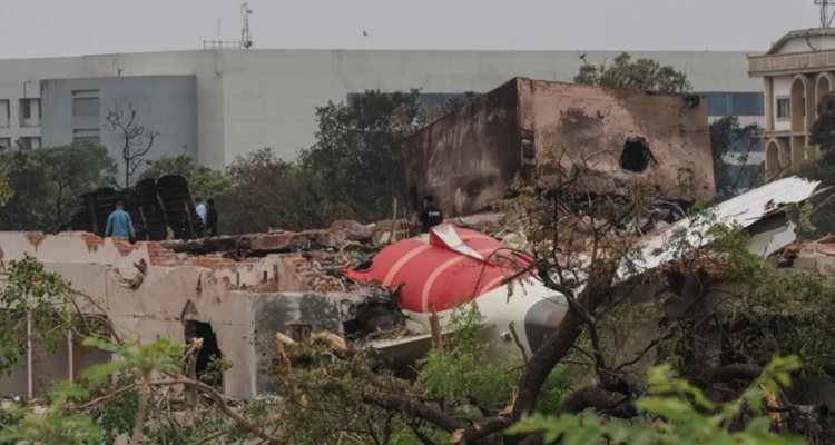 Fallo técnico o humano Familias apuntan a que pilotos no eran conscientes que combustible se cortó