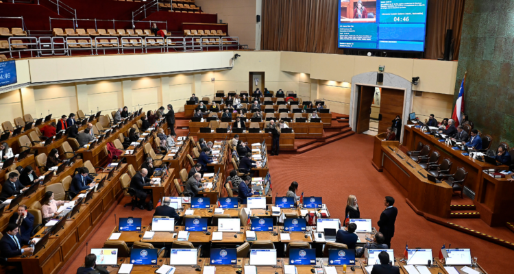 El Estado chileno ha sido capturado por intereses que, amparados en la legalidad, pervierten su función esencial y lo convierten en una maquinaria de saqueo legal