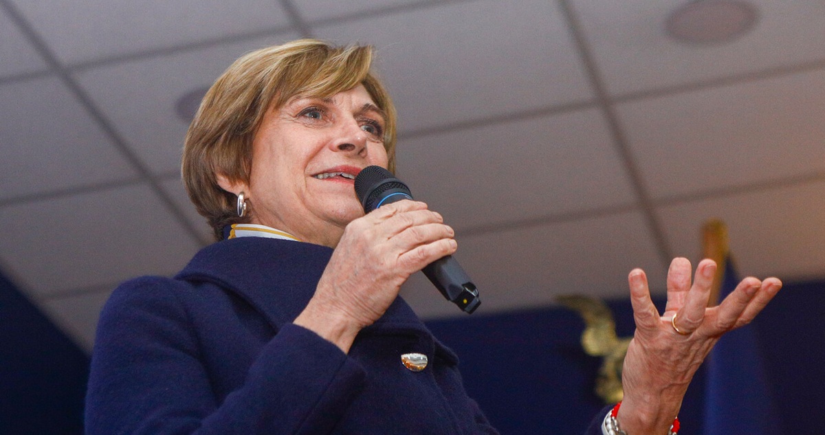 Matthei calificó de “estúpidos” a quienes sugieren que padece Alzheimer, en medio de una semana de polémica interna en la Derecha política.
