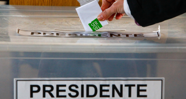 Las nacionalidades con más extranjeros habilitados para votar, según padrón electoral provisorio