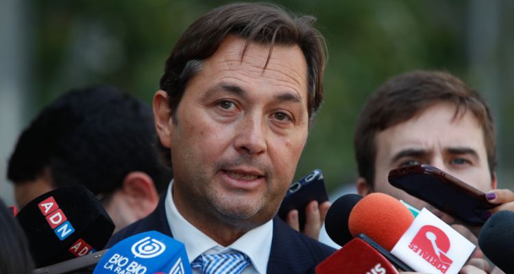 Fiscal Cooper valora que hechos pesaran más que “consideraciones políticas” al desestimar su remoción