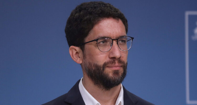 Con proyecto de ley, el Gobierno buscará modernizar el sistema de subsidios laborales