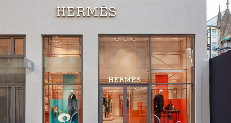 La marca de lujo Hermés reporta un retroceso de sus beneficios