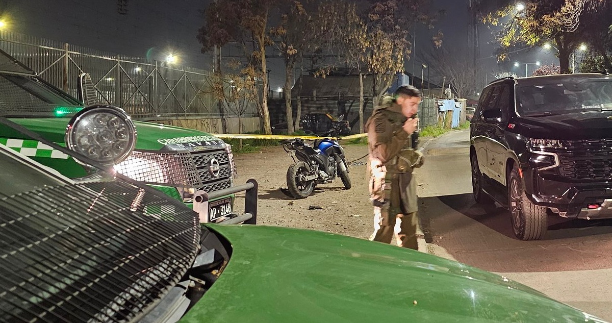 Un hombre asesinado y otro herido grave deja ataque contra una moto en Pedro Aguirre Cerda
