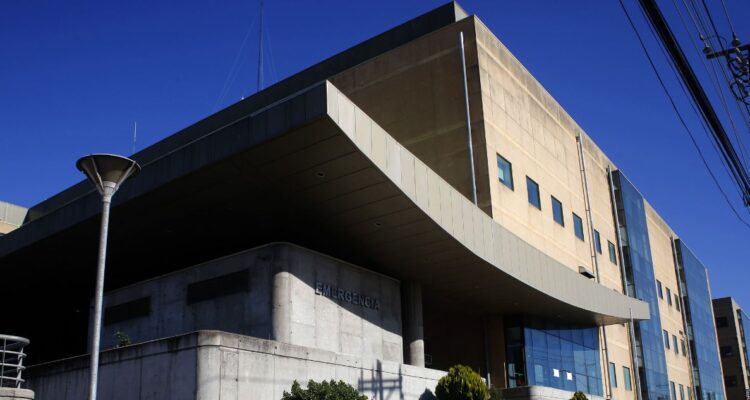 Hospital Higueras de Talcahuano implementa IA que agiliza tiempos de gestión en asignación de camas