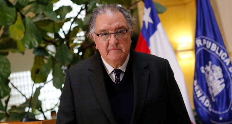 Huenchumilla y apoyo a Jeannette Jara: “La DC se quedó sin ideas frente al mundo que cambió”