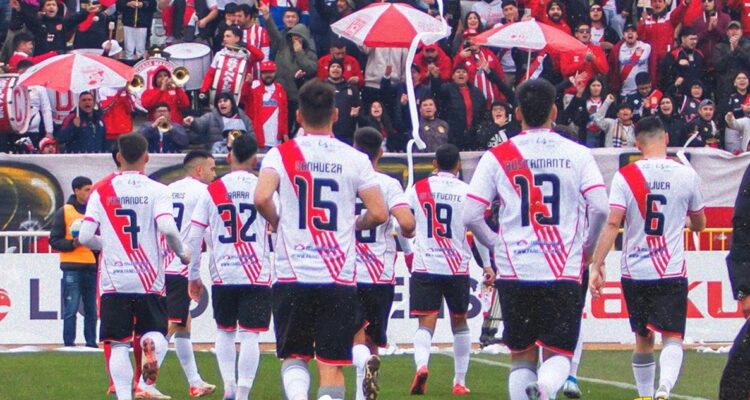 Jugador de Curicó Unido es investigado por doping positivo.
