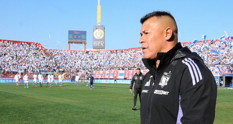 Jorge Almirón en el Clásico 187 entre Colo Colo y Católica