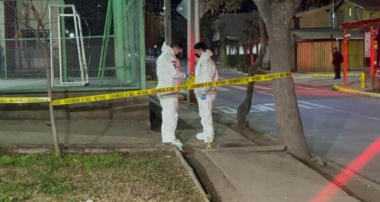 Adolescente es baleado mientras practicaba básquetbol en multicancha de Colina