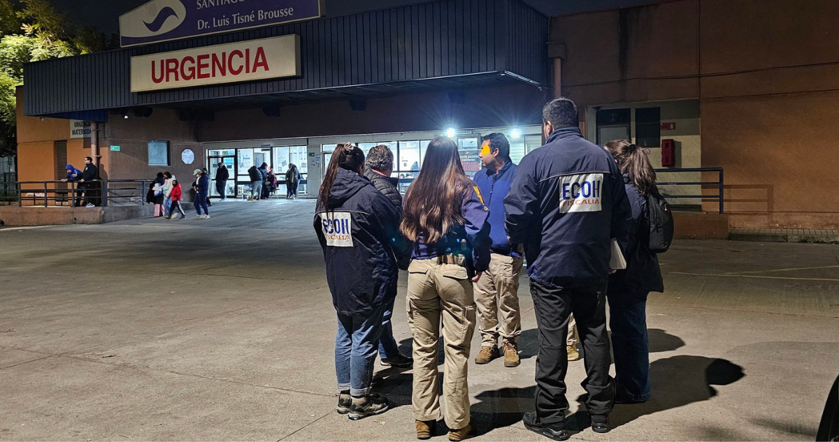 Joven fue asesinado y abandonado frente al Hospital Luis Tisné en Peñalolén
