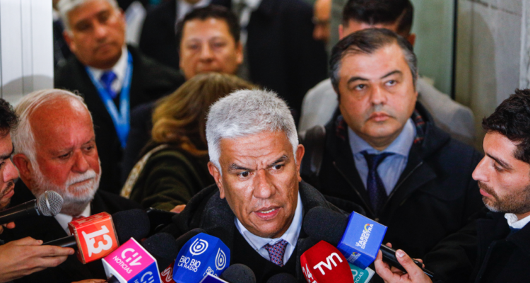 Jueza y funcionarios de tribunal entregan voluntariamente celulares tras liberación de sicario