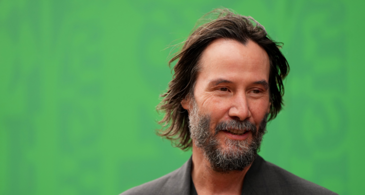 Fiscalía Oriente y la PDI entregarán al FBI relojes robados a Keanu Reeves hallados en Chile