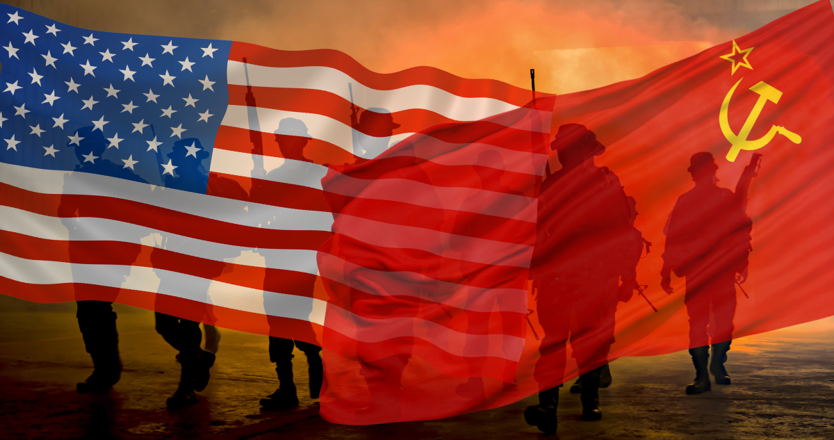 Bandera de Estados Unidos y de la ex URSS para columna: La bipolaridad como un sistema de equilibrio de poder
