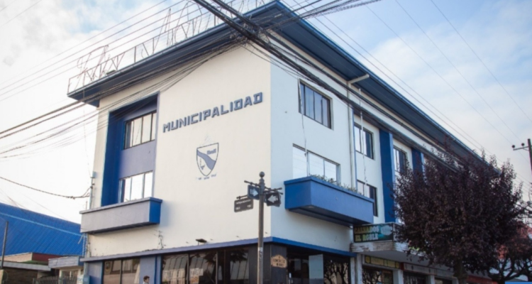 Municipalidad de Río Bueno deberá pagar $15 millones a profesora que fue acusada de maltrato a alumna
