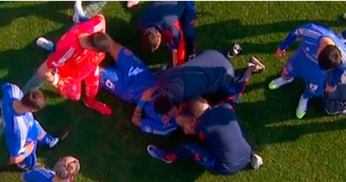 Duró menos de un minuto: el hombro traiciona a Ramírez quien deja antes de tiempo el Superclásico