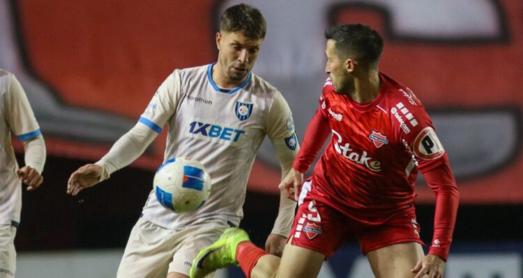 Ñublense y Huachipato empataron en Chillán por Copa Chile