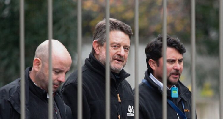 Oposición insiste en llevar a Orrego al Tricel para destituirlo por caso de fraude con facturas falsas