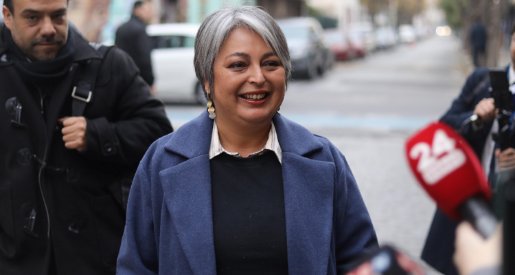 Panel Ciudadano UDD: Jeannette Jara lidera y aleja posibilidad de una segunda vuelta entre la derecha