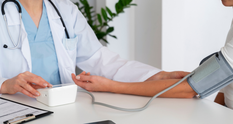 Tres exámenes de salud para los que deben darte permiso en el trabajo, sin perder goce de sueldo