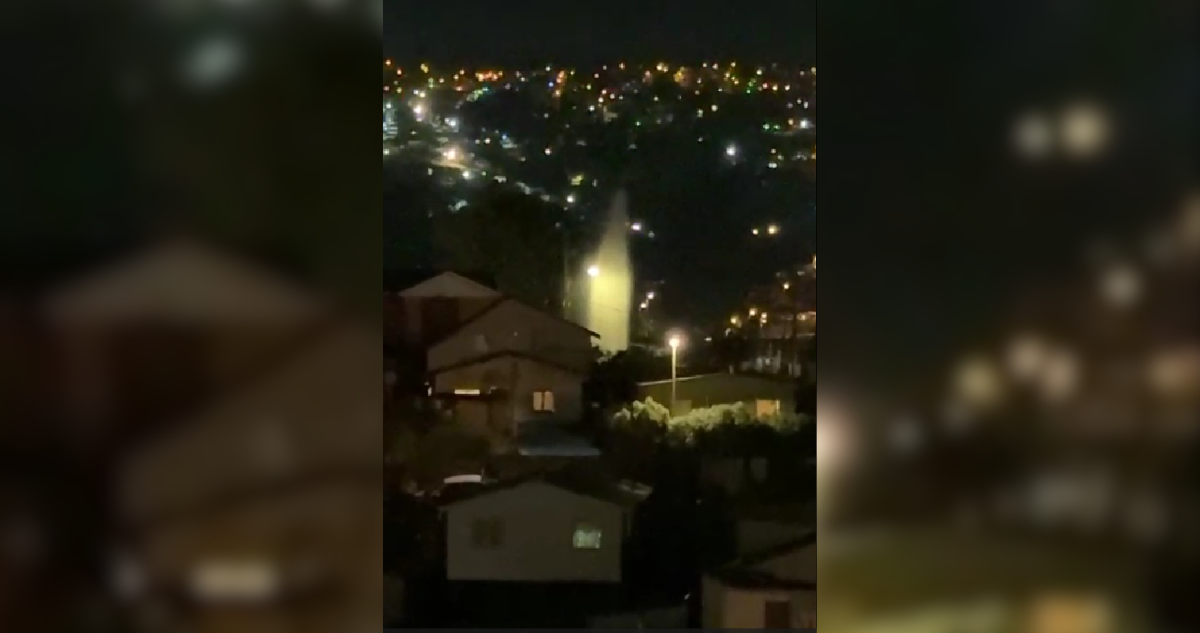 Reportan enorme fuga de agua que llevaría más de seis horas activa en Viña del Mar
