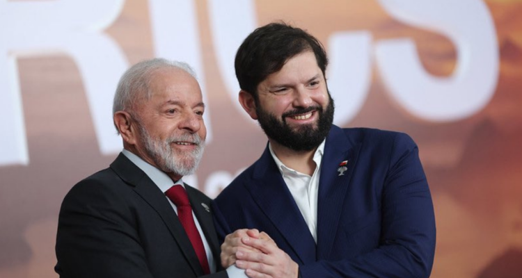 Boric recibirá a Lula Da Silva, Pedro Sánchez, Gustavo Petro y Yamandú Orsi en la reunión Democracia Siempre.