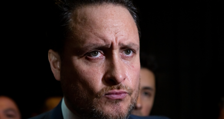 Rodrigo Wainraihgt: “Una minoría extremista de palestinos en Chile nos arrastra a pelear con Israel”