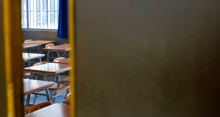 Interior de sala de clases por reparación de establecimientos del SLEP Valdivia