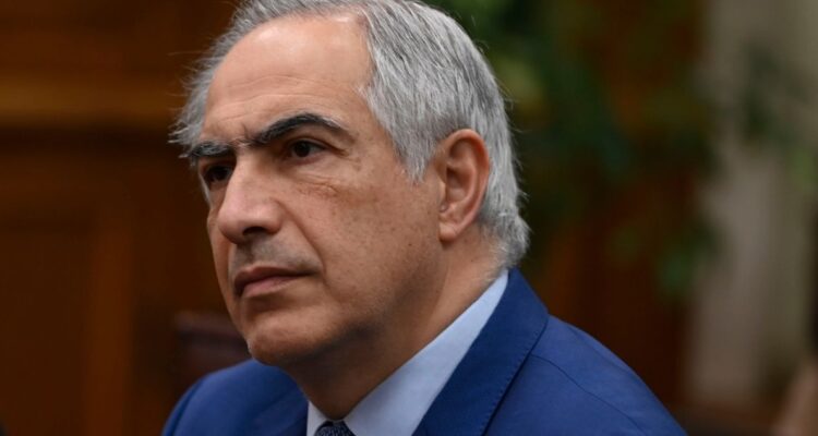 Chahuán por decisión de Matthei de echar pie atrás a denuncia: “Hizo un gesto, espero sea retribuido”