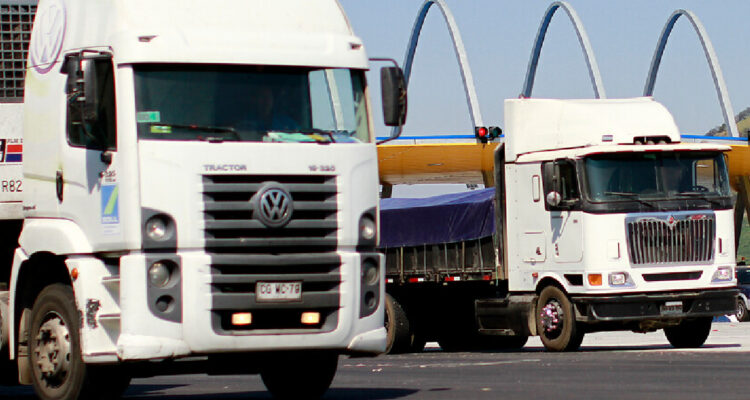 SII ha realizado casi 105 mil controles a camiones y busca identificar a quienes eluden fiscalización