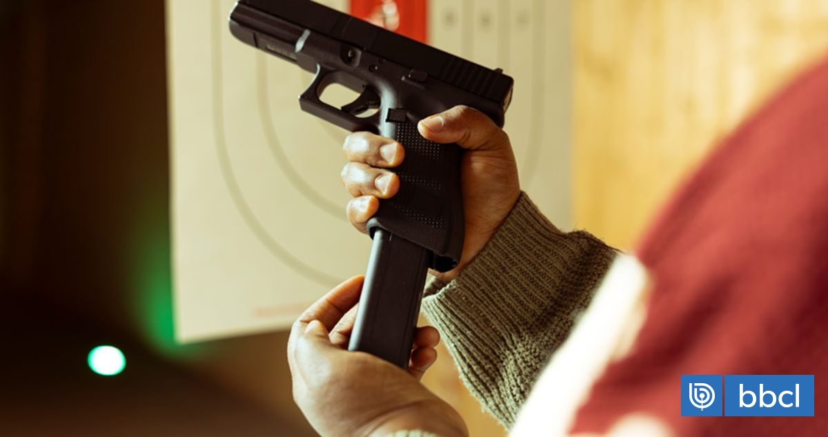 Adolescente de 15 años queda grave en Concón: amigo habría percutado arma de fuego mientras jugaban