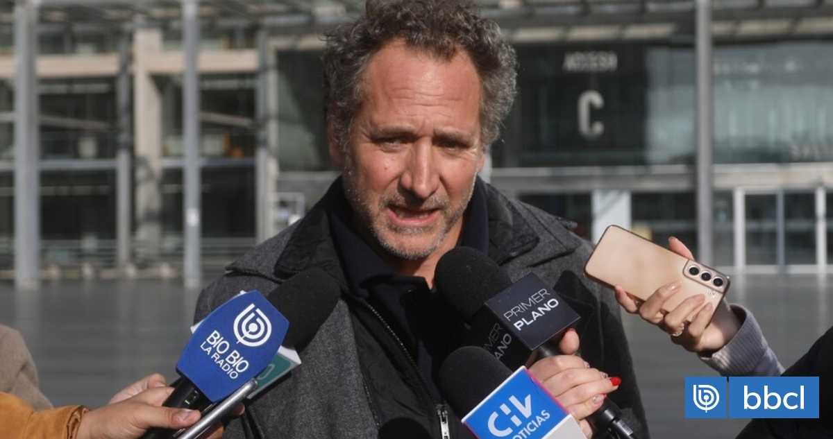 Juan Pablo Sáez explica confuso incidente en colegio de su hija: Carabineros llegó a detenerlo